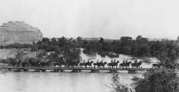The 5th Australian Light Horse Regiment crossing the River Jordan